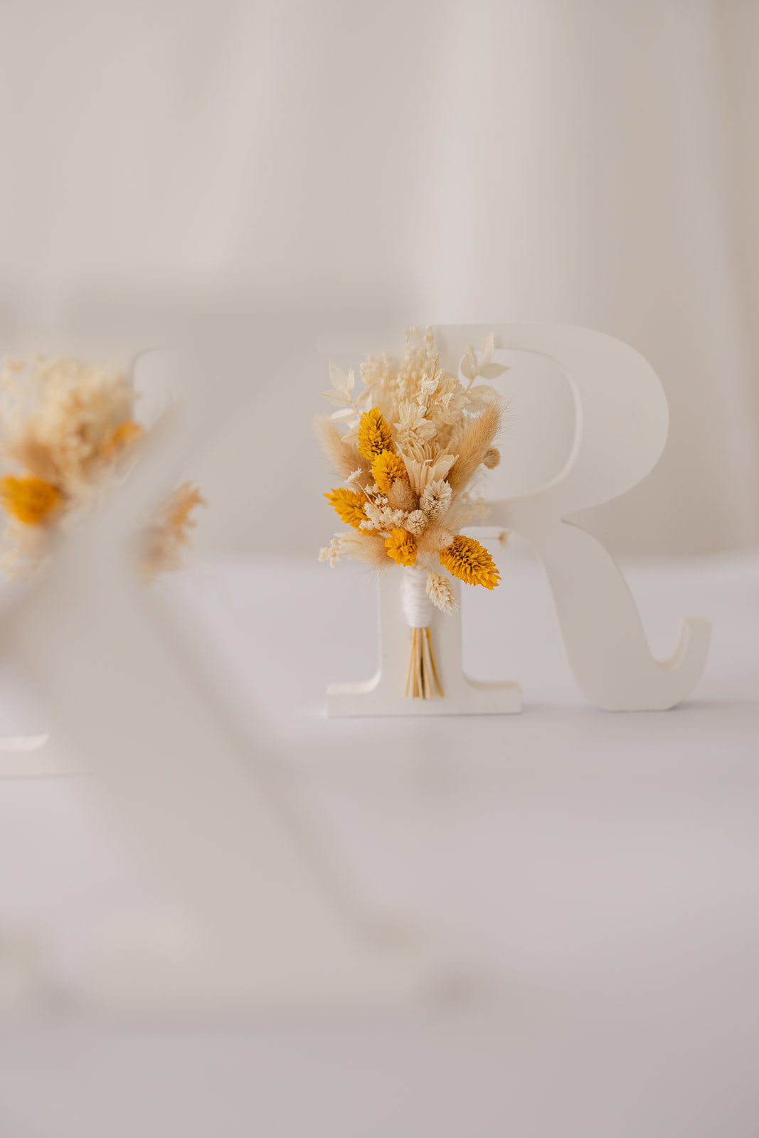 Bloemcreactie | Bloemen letter